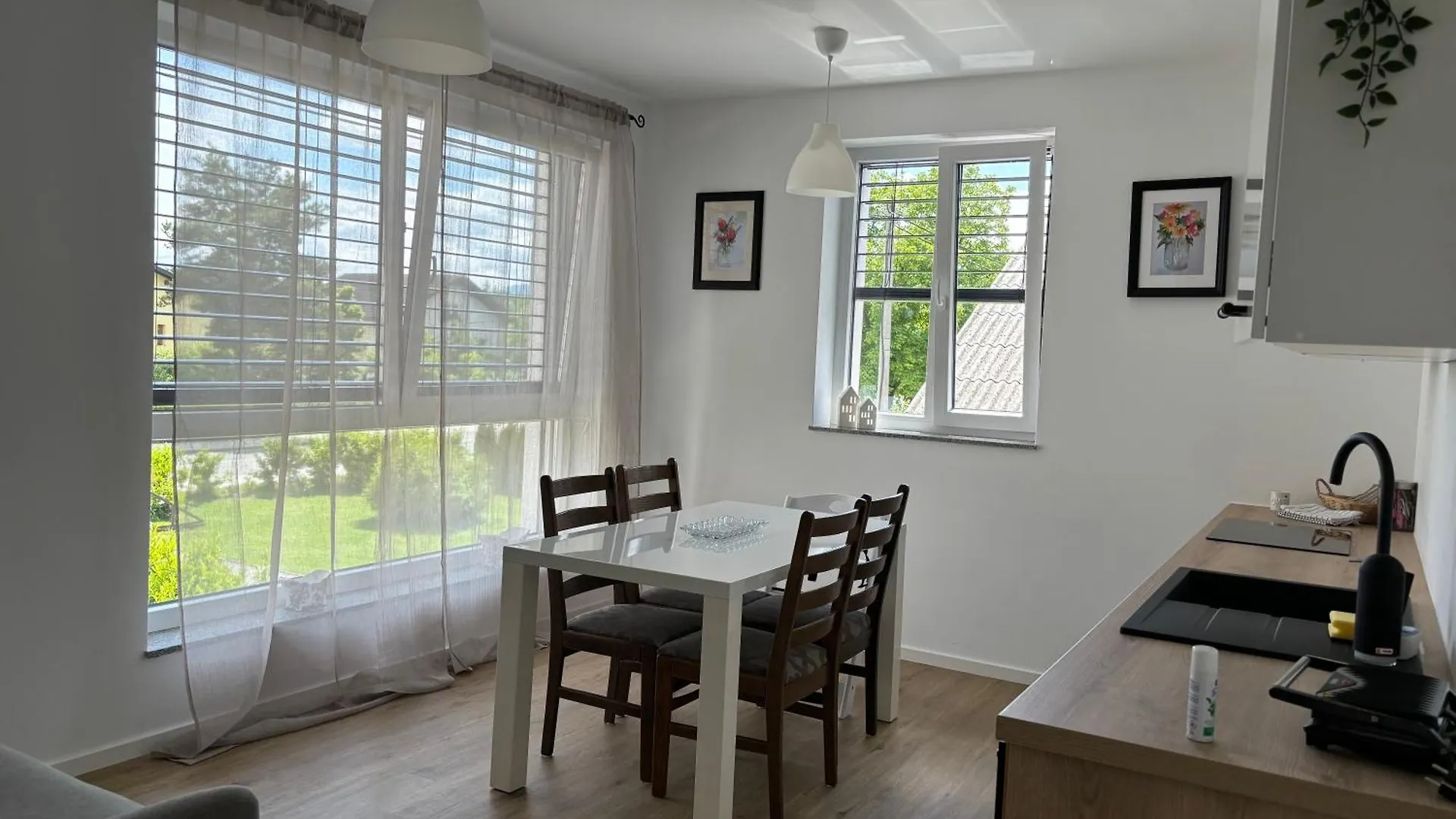 Apartmaji Cepon Ljubljana 0*,  Slovenia
