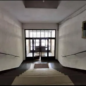 Studiosupercentral , Bucarest Rumanía