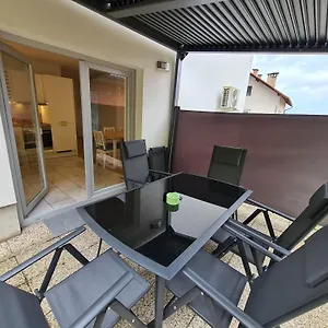  Apartamento Rozalija